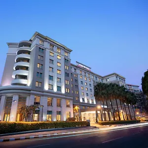 Hotel Parkroyal Yangon
