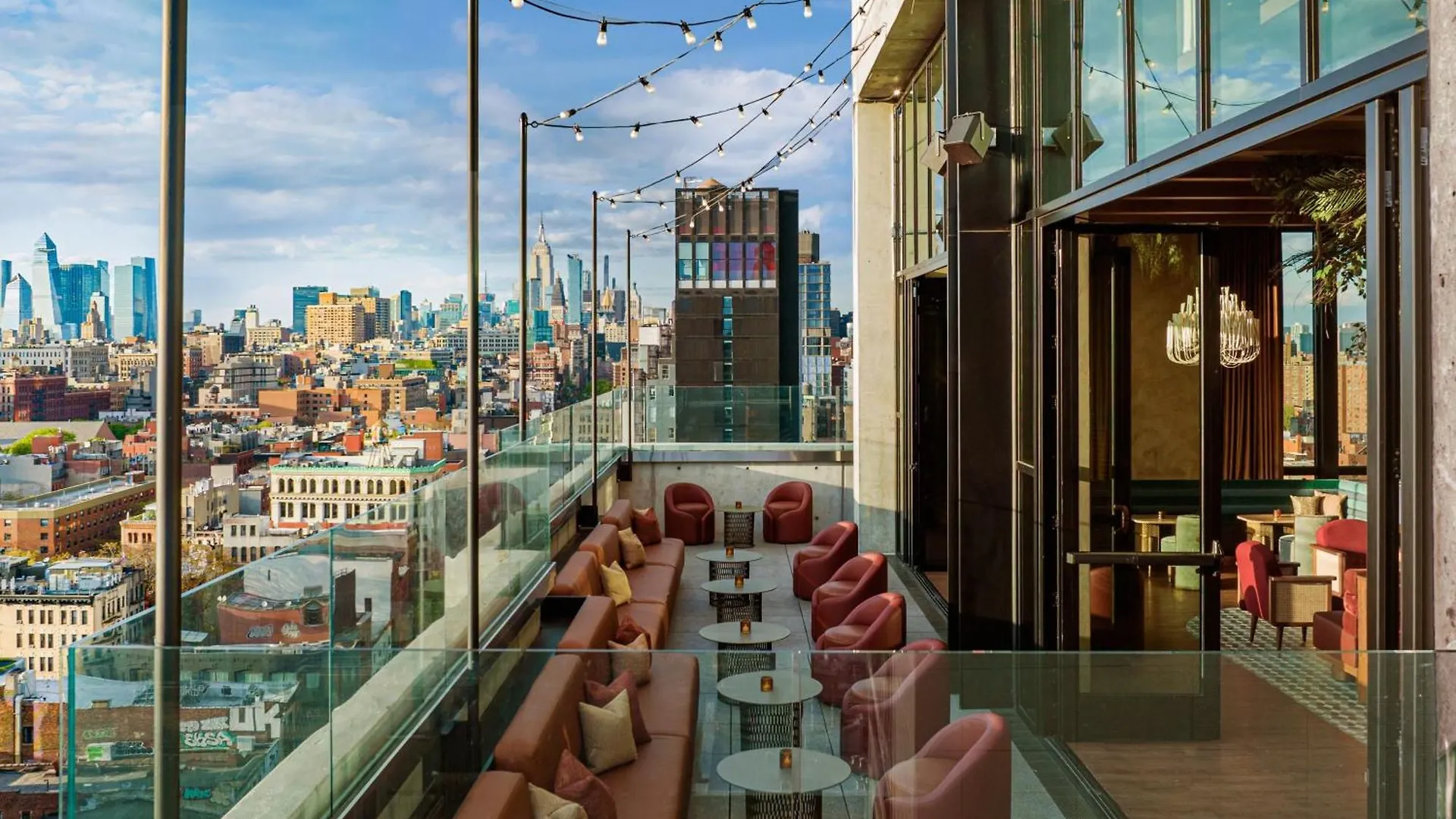 Moxy Nyc Lower East Side New York Hotel
