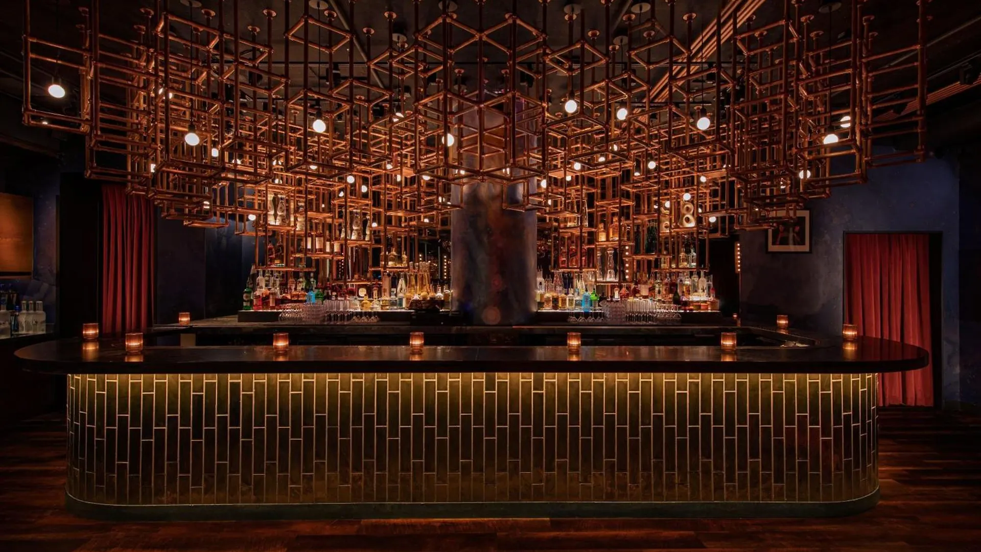 Moxy Nyc Lower East Side New York Hotel