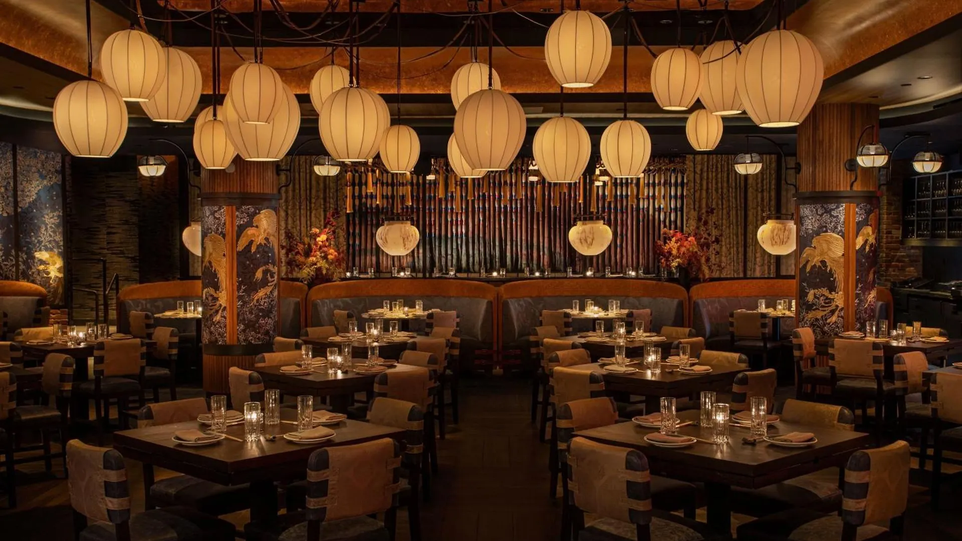 Moxy Nyc Lower East Side New York Hotel